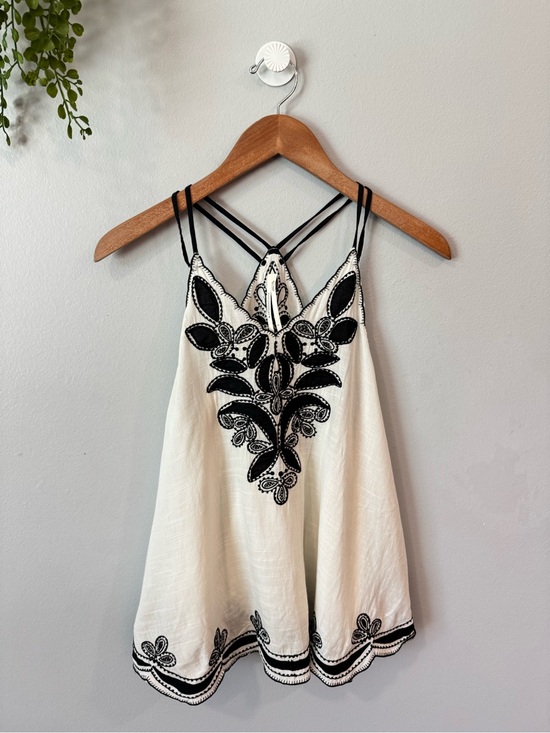 Anthropologie Tops - Anthropologie White Tank with Black Embroidered Floral Detail Sz Small